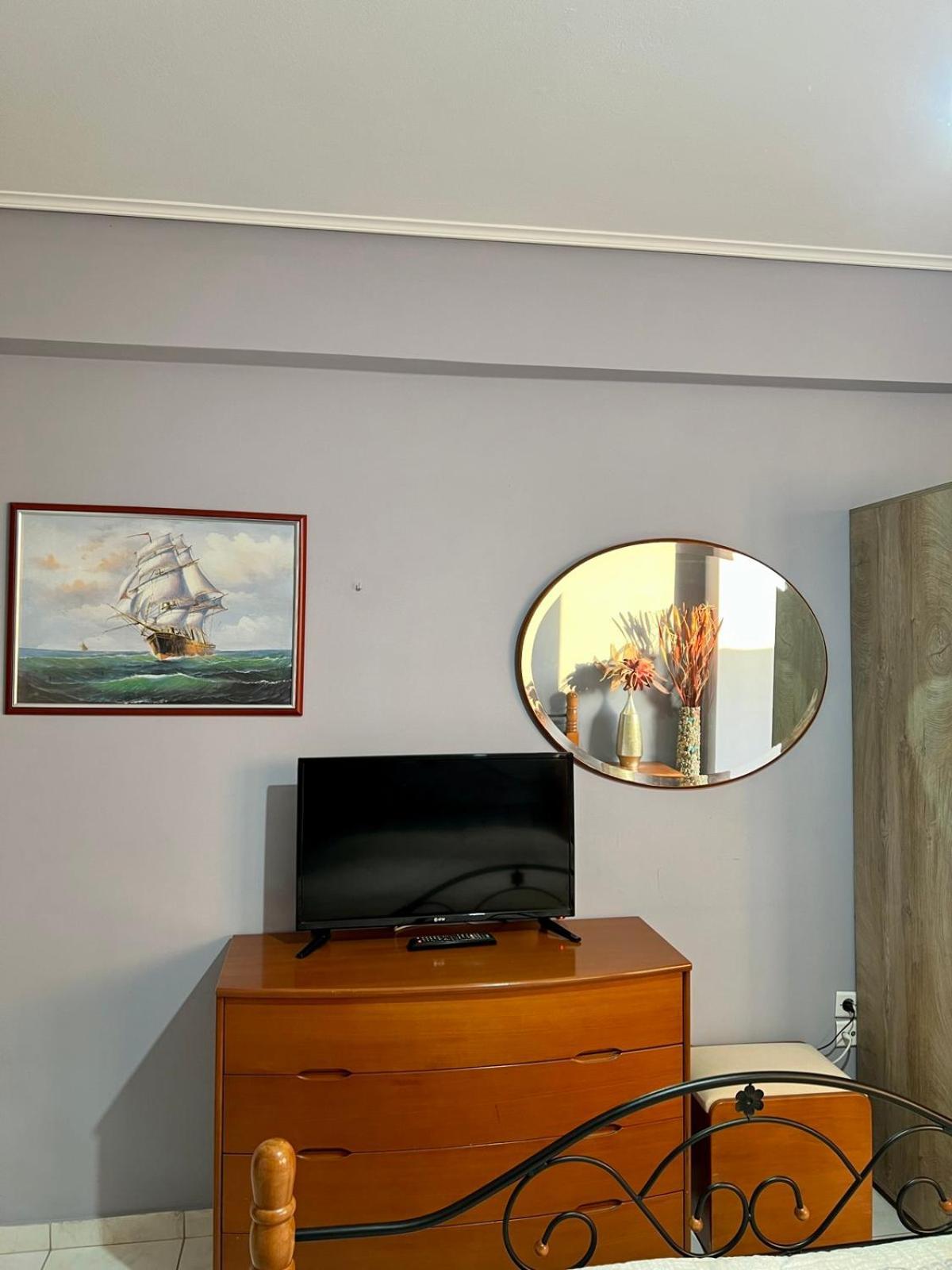 Vivian'S Apartment คัลกิดา ภายนอก รูปภาพ